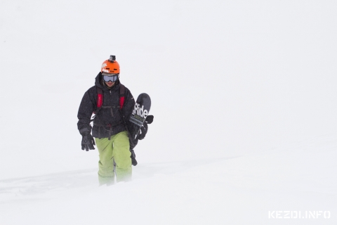 Snowboard-GoPro-s tmads a Balea t felett - fot: Gl Lszl