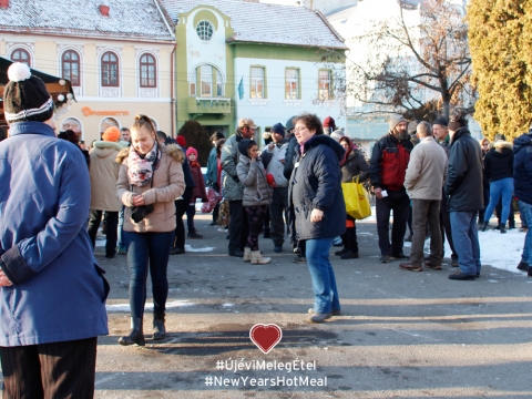 #ujevimelegetel #newyearshotmeal - Kzdivsrhely 2019 - Fot: Bokor Zsolt