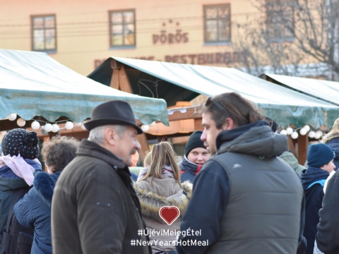 #ujevimelegetel #newyearshotmeal - Kzdivsrhely 2019 - Fot: Blint Zsolt